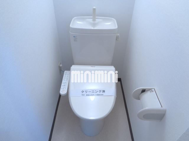 トイレ　清潔感のあるトイレです