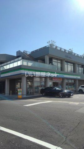 コンビニ　ファミリーマート 諫早小野町店（コンビニ）まで1175m