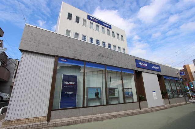 銀行　みずほ銀行馬込支店（銀行）まで353m