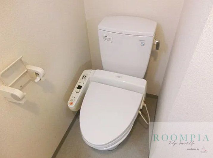 トイレ　※同タイプの別のお部屋です。