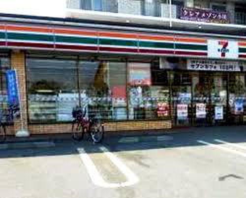 コンビニ　セブンイレブン小平小川青梅街道店（コンビニ）まで210m