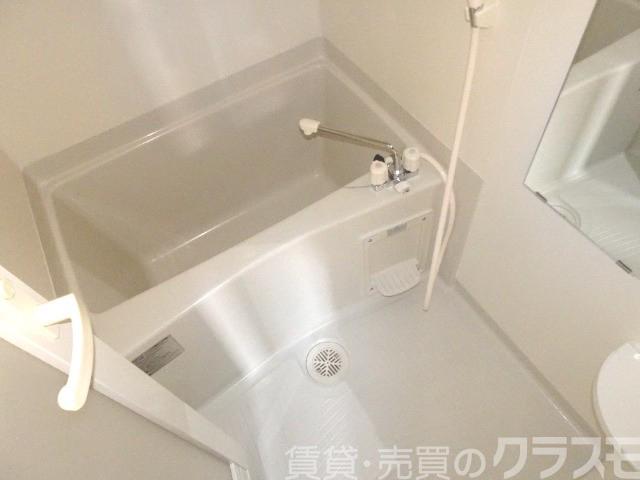 バス・シャワールーム　浴室乾燥機付きバス♪