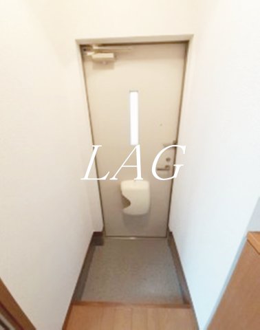 玄関　玄関です。