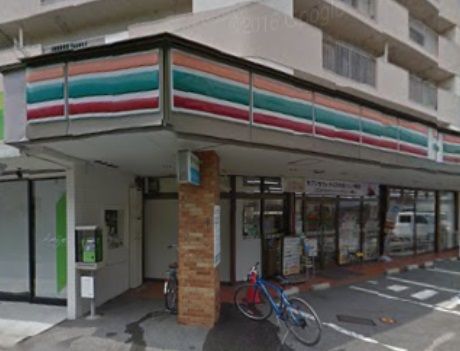 コンビニ　セブン‐イレブン 井尻２丁目店（コンビニ）まで217m