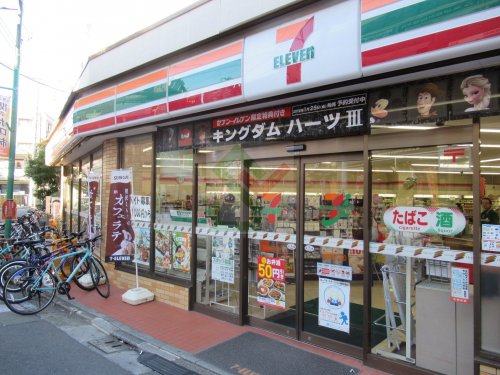 コンビニ　セブンイレブン武蔵関駅北口店（コンビニ）まで73m