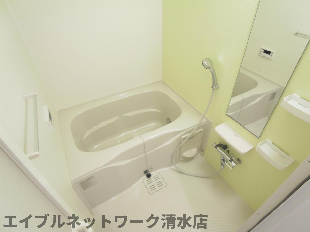 バス・シャワールーム　日々の暮らしに欠かせないお風呂です