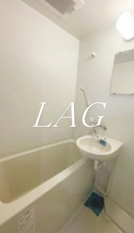 バス・シャワールーム　お風呂です。