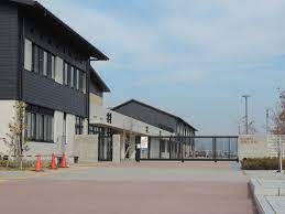 小学校　近江八幡市立桐原小学校（小学校）まで1955m