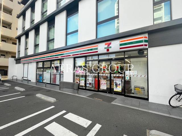 コンビニ　セブン-イレブン 足立加平１丁目店（コンビニ）まで126m