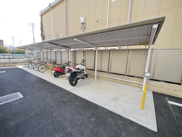 その他共有部分　駐車場