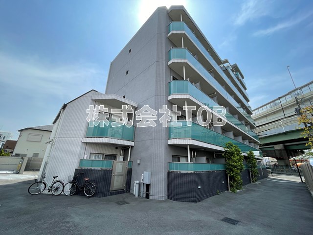 建物外観　西面