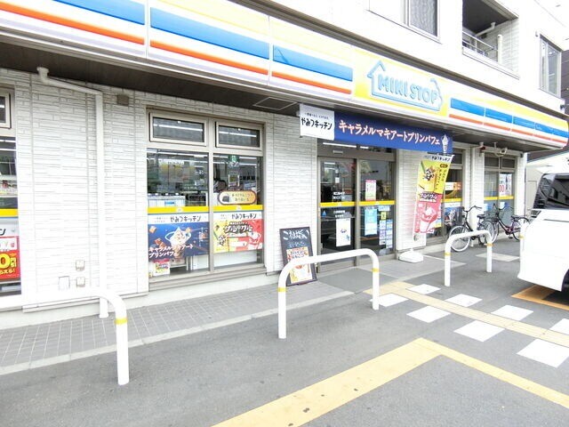 コンビニ　ミニストップ東川口3丁目店（コンビニ）まで124m