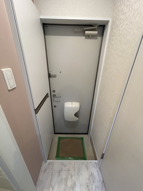 玄関　同施工会社参考