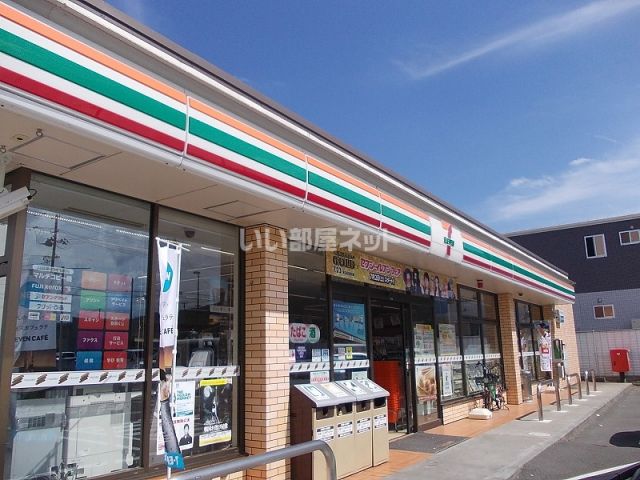 コンビニ　セブンイレブン 仙台落合6丁目店（コンビニ）まで707m