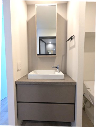 洗面設備　※別部屋の参考写真です。