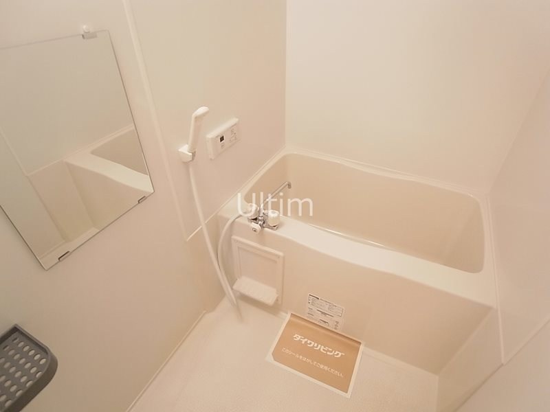 バス・シャワールーム　※別のお部屋のお写真です。御参考までに。