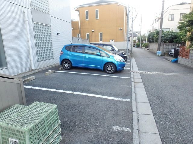 駐車場　★駐車場★