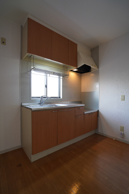 キッチン　同じ建物の別の部屋