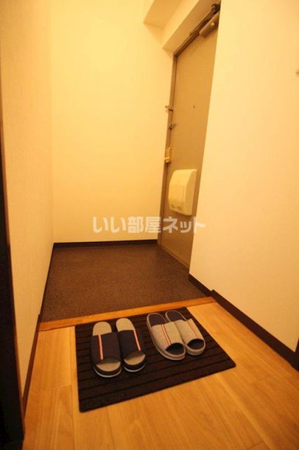 アヴニールドゥモエの玄関写真