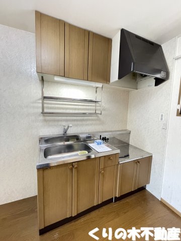 キッチン　同タイプのお部屋です（現況を優先します）