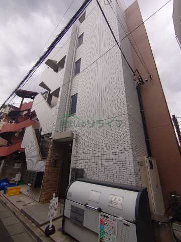 建物外観　室内見学承ります。当店掲載物件以外もまとめてお問合頂けます。