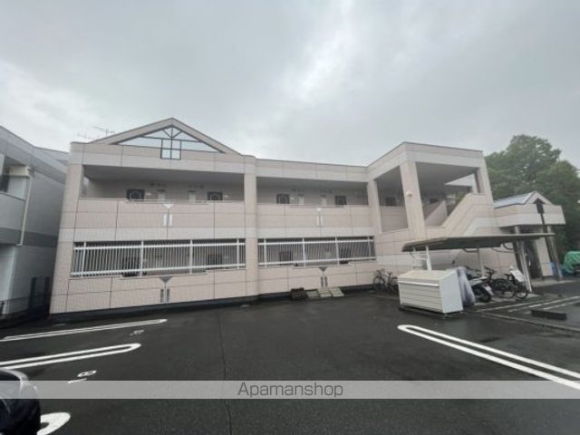 ＪＲ山陽本線 倉敷駅 バス乗車時間：10分 最寄りバス停で下車 徒歩2分 築27年