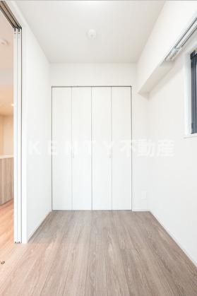その他部屋・スペース　落ち着いて過ごせるお部屋なので、寝室にいかがでしょうか