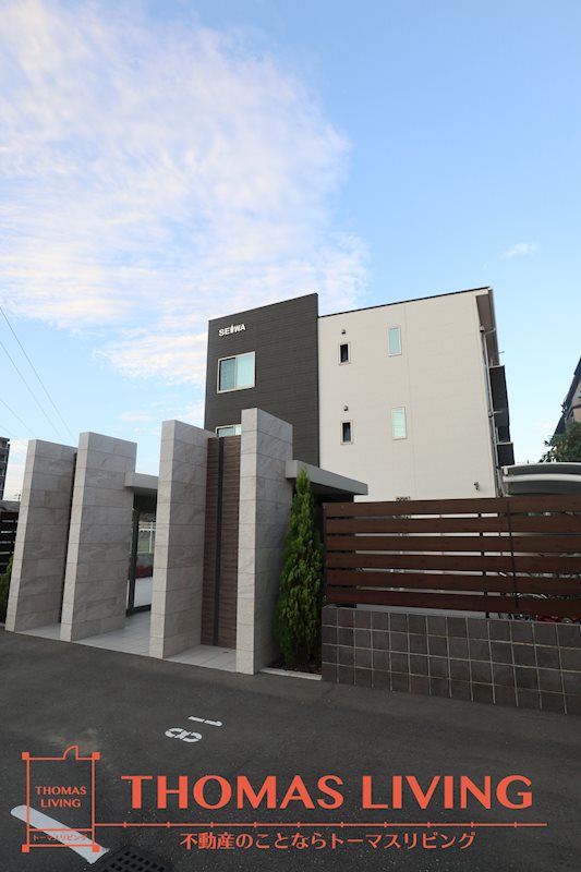 建物外観　外観予測バース。