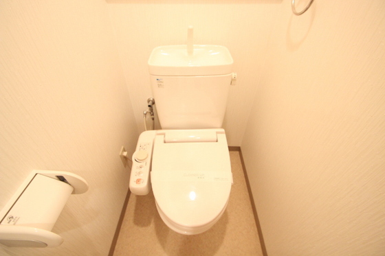 トイレ　※別部屋の写真です