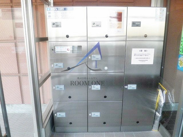西武新宿線 東伏見駅 徒歩4分 3階建 築23年の外観写真