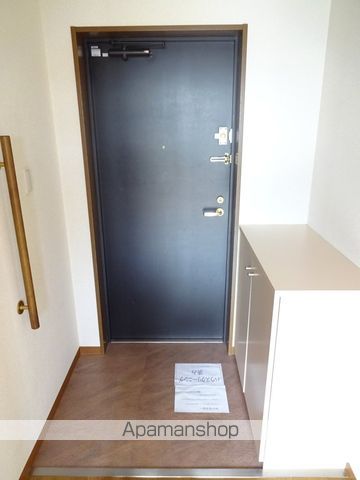 地下鉄御堂筋線 昭和町駅 徒歩10分 10階建 築24年の玄関写真