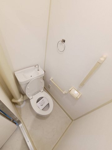 UR武庫川 8号棟のトイレ写真