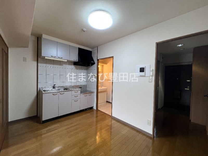 キッチン　同型別部屋写真