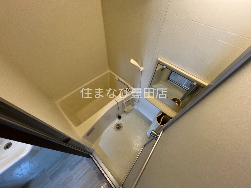 バス・シャワールーム　同型別部屋写真