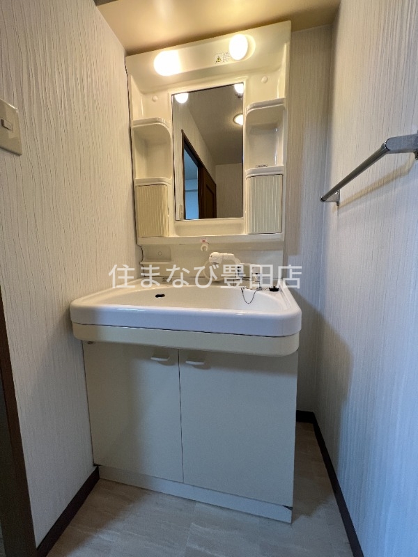 洗面設備　同型別部屋写真