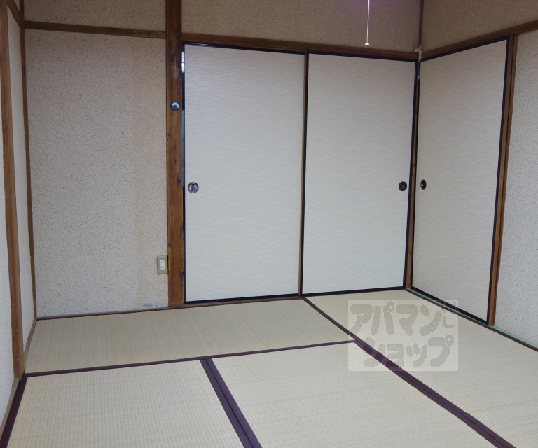 桂乾町貸家21-18の内装写真