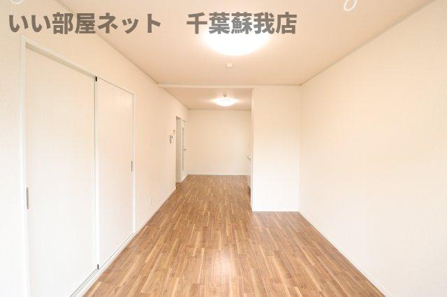 居室・リビング　ゆったり過ごせる居間です