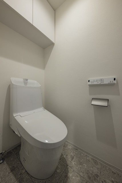 トイレ　※写真は同タイプ住戸です。