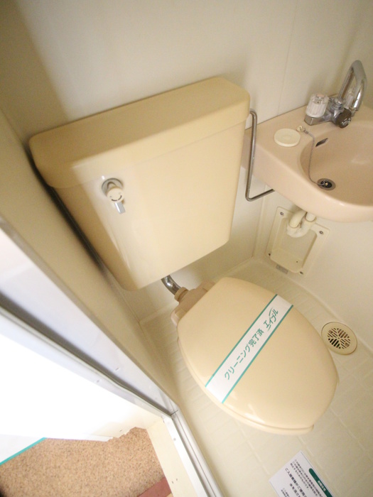 クレ-ル南林間のトイレ写真