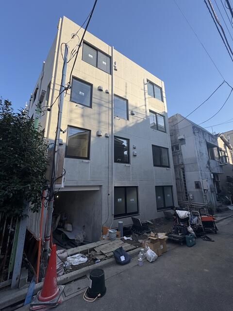 ＪＲ常磐線 北千住駅 徒歩10分 築2年