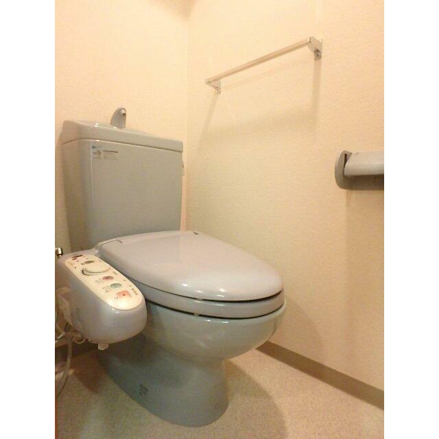 ガラ・ステージ市ヶ谷弐番館のトイレ写真
