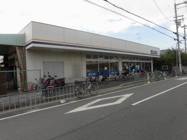 スーパー　サンディ大蓮店（スーパー）まで651m
