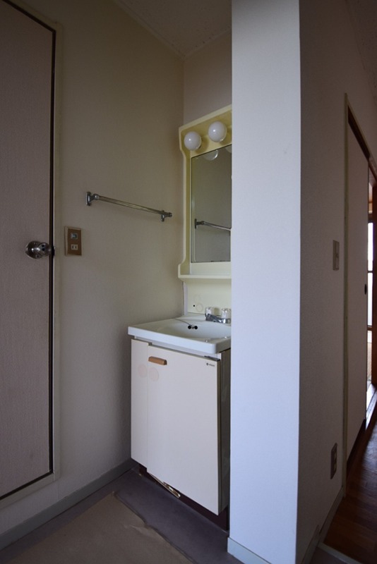洗面設備　別部屋参考写真
