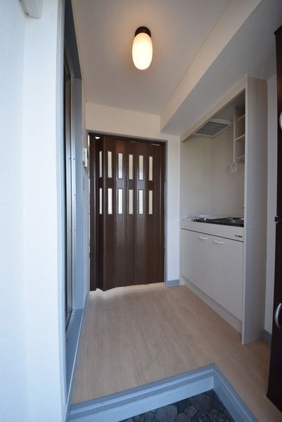 エメラルドハイツ中里の内装写真