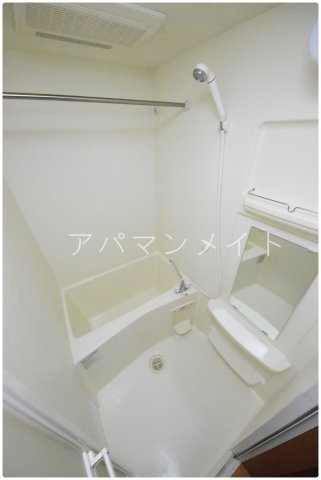 バス・シャワールーム　日々の暮らしに欠かせないお風呂です