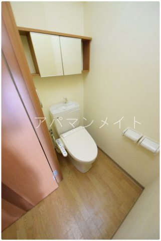 トイレ　シンプルで使いやすいトイレです