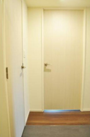 玄関　※別部屋参照