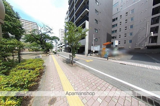 その他　前面道路（その他）まで0m