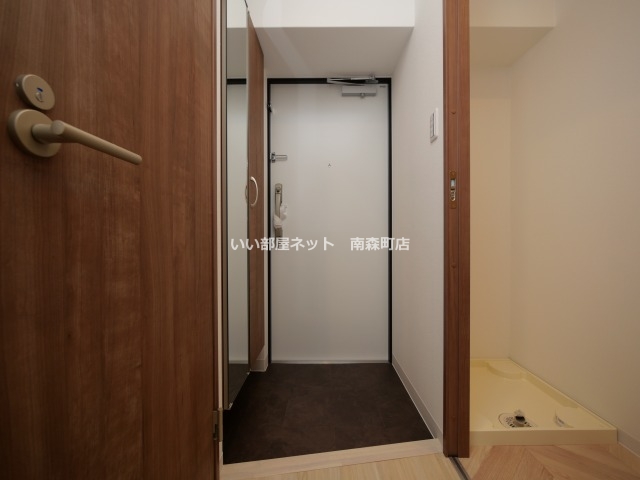 ACT DOORS 天六の玄関写真