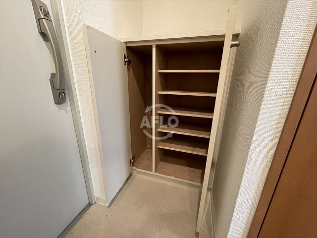 ウィスタリア京橋の内装写真